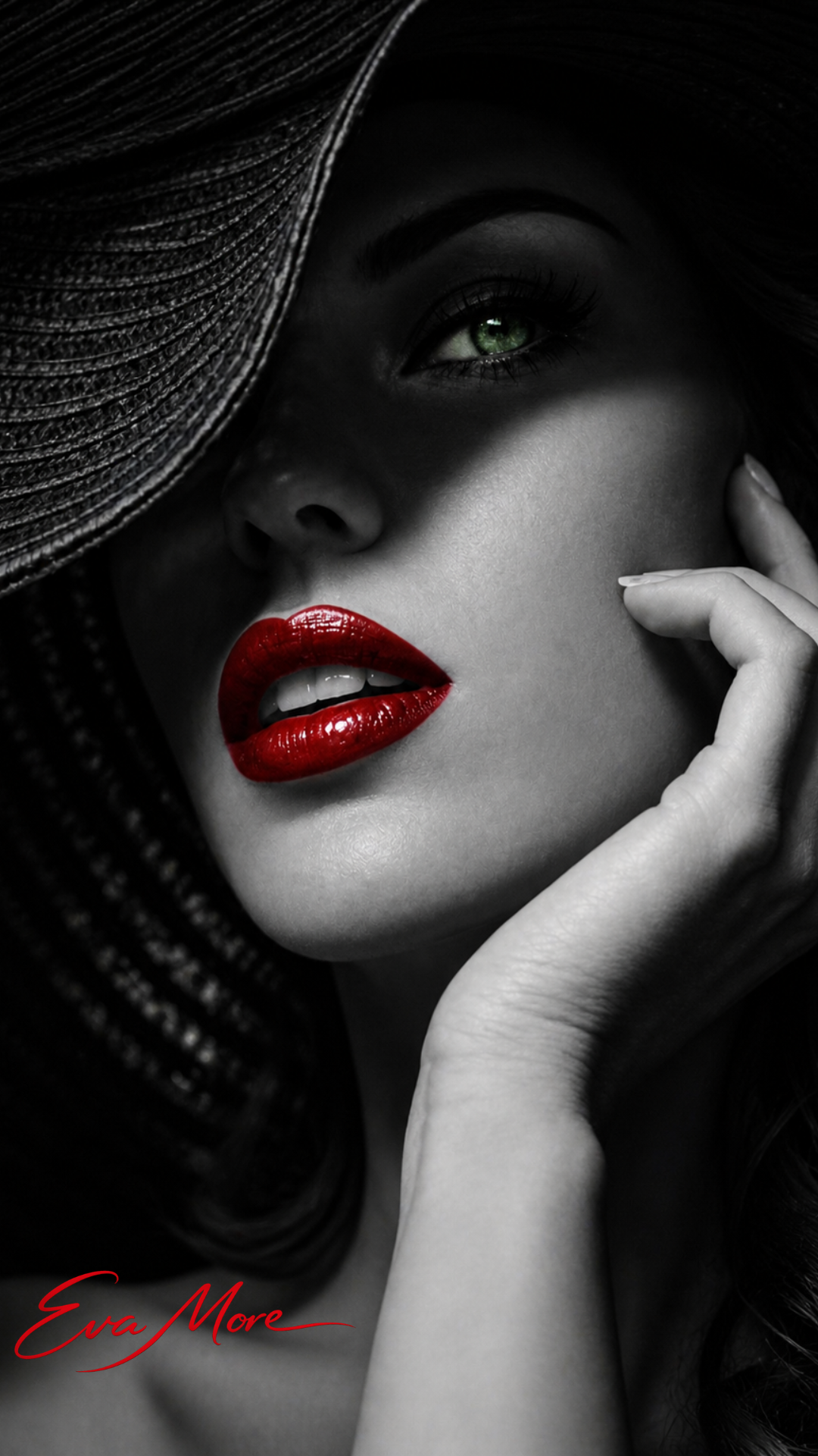 Eva More — Ombra Cremisi, Crimson Shadow